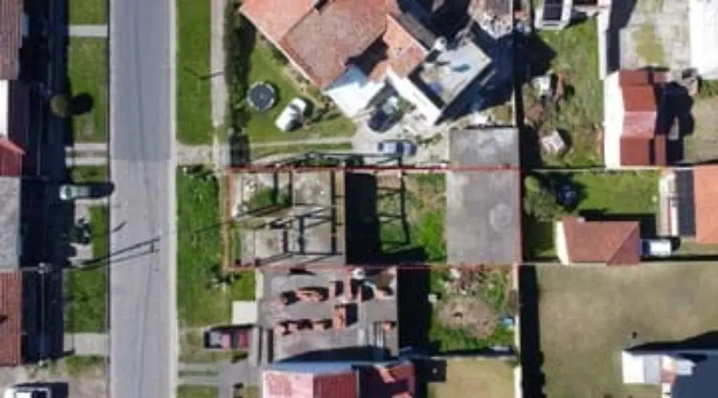 VENTA LOTE CON LOSA EN BARRIO SERENA 3