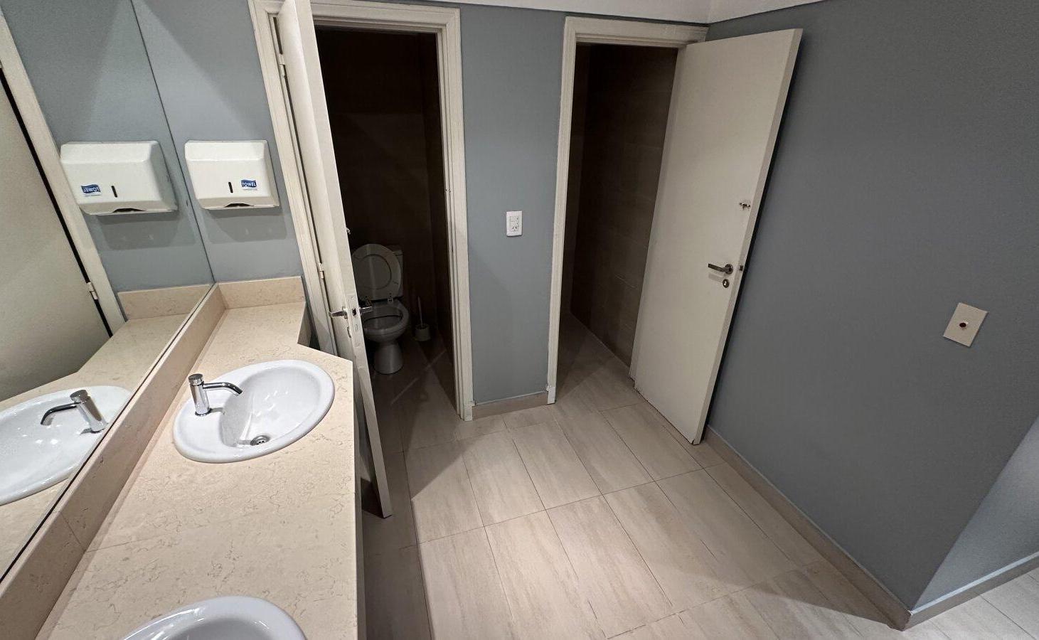 Foto de local comercial / oficinas en alquiler, imagen 1