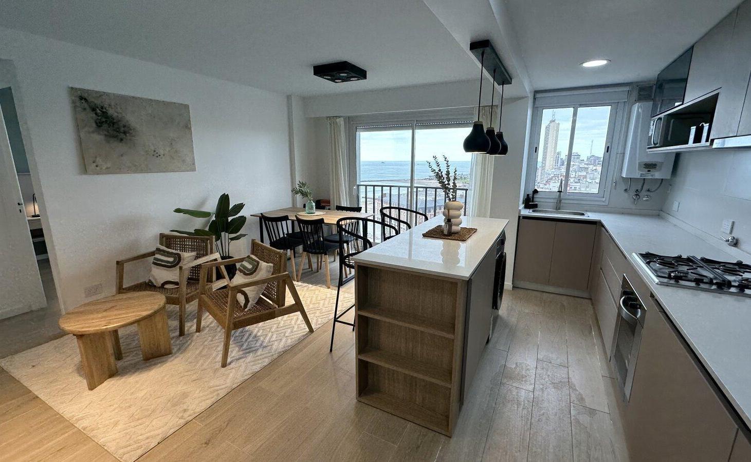 Foto de Departamento 2 Ambientes Reciclado y Amoblado con Vista a Plaza Colón y, imagen 1