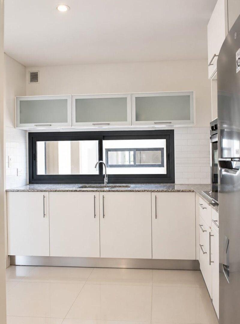 Foto de Venta de excelente departamento 4 ambientes c/ cochera y baulera, en, imagen 3