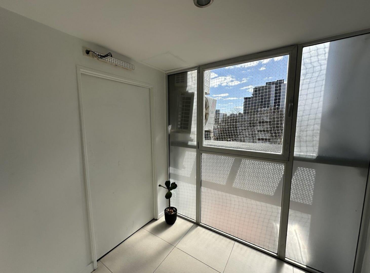Foto de Oficina en Venta - Zona Aldrey, imagen 3
