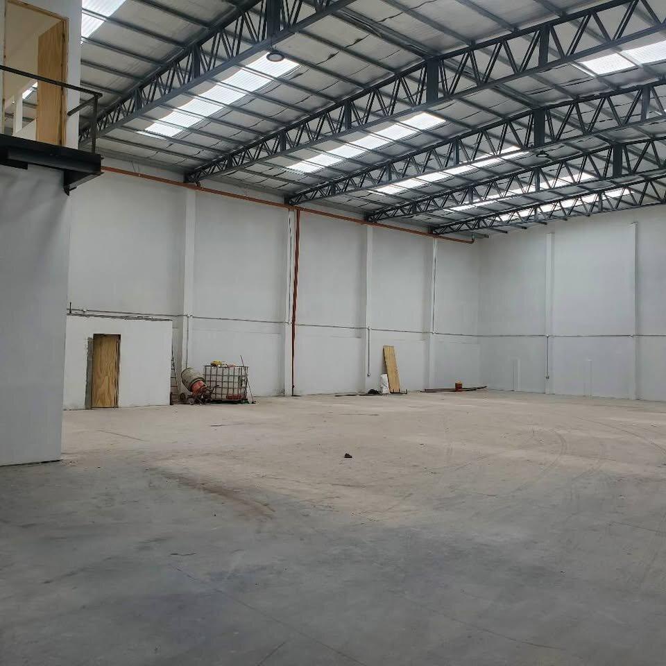Foto de ALQUILER GALPON DEPOSITO/COMERCIAL, imagen 2