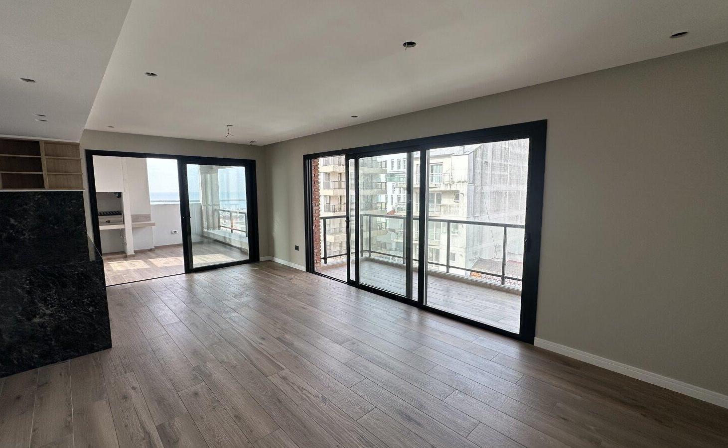 Foto de Venta piso 3 Ambientes / Playa Grande, imagen 1