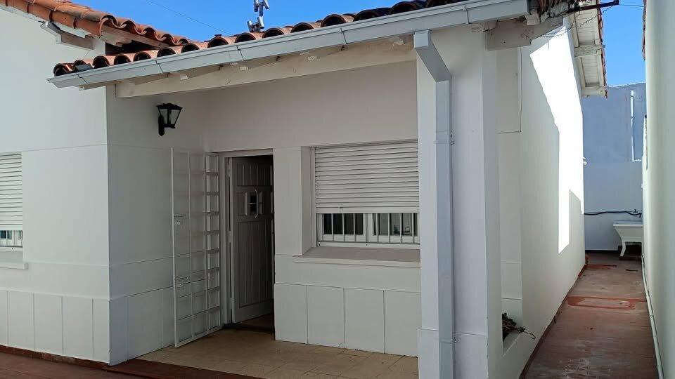 Foto de ALQUILER PH 3 AMBIENTES | ZONA CERRITO Y 12 DE OCTUBRE, imagen 2
