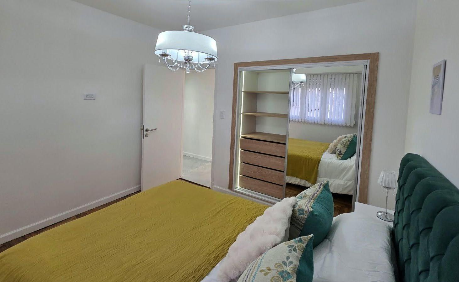 Foto de VENTA DEPARTAMENTO 2 AMBIENTES CON DEPENDENCIA, imagen 3