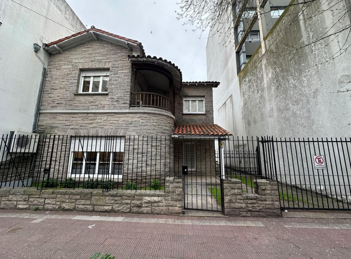 Foto de Venta casa 7 ambientes, imagen 1