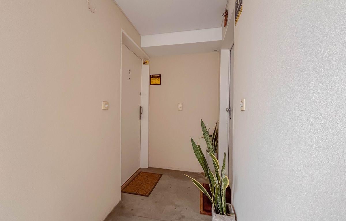 Venta departamento tríplex con terraza privada, espacio guardacoches, amenities y piscina en Coghlan
