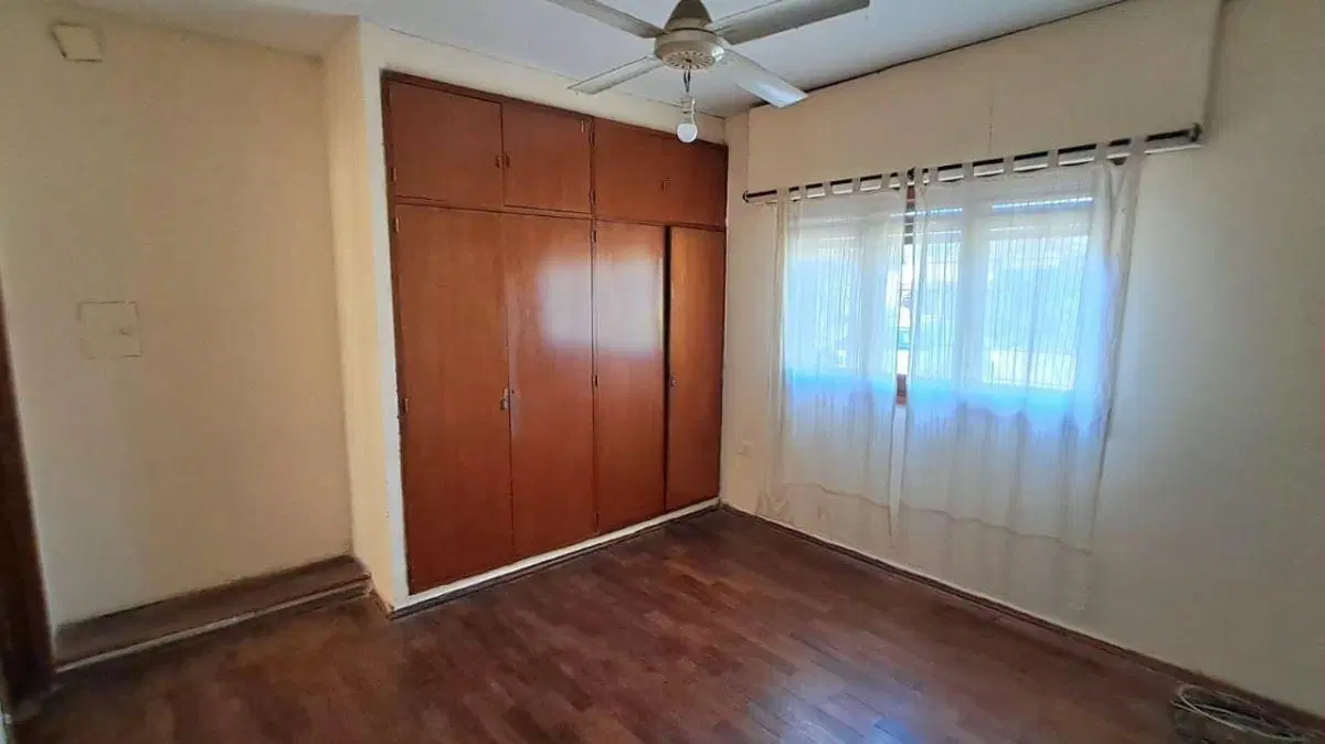 ESCOBAR | CASA AMPLIA Y LUMINOSA |4 DORM (1 EN PB) | EXCELENTE UBICACIÓN 4