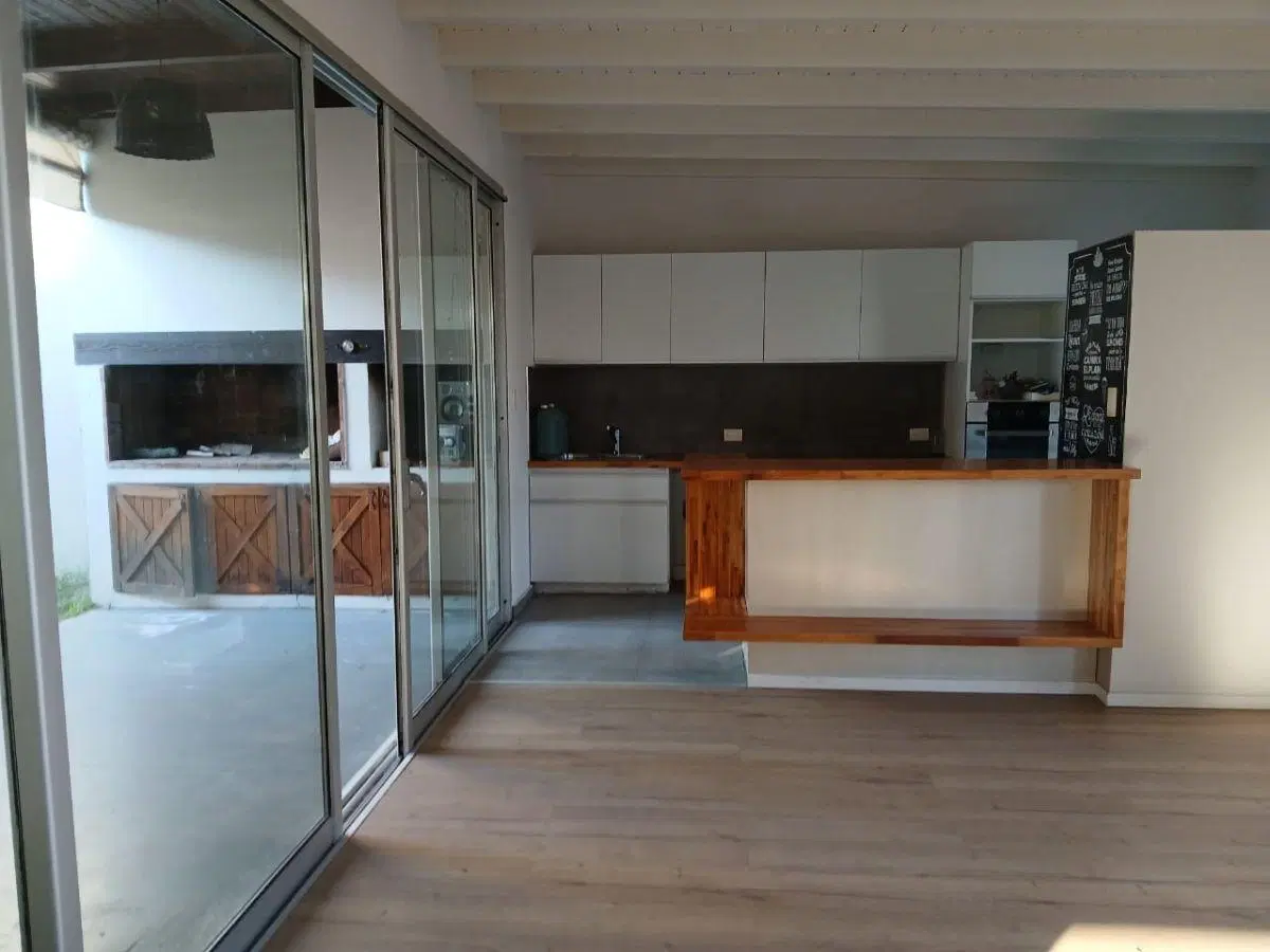 CAÑUELAS VILLAGE - Exclusiva CASA BARRIO CERRADO SEGURIDAD 24 HS EN PLANTA BAJA 2