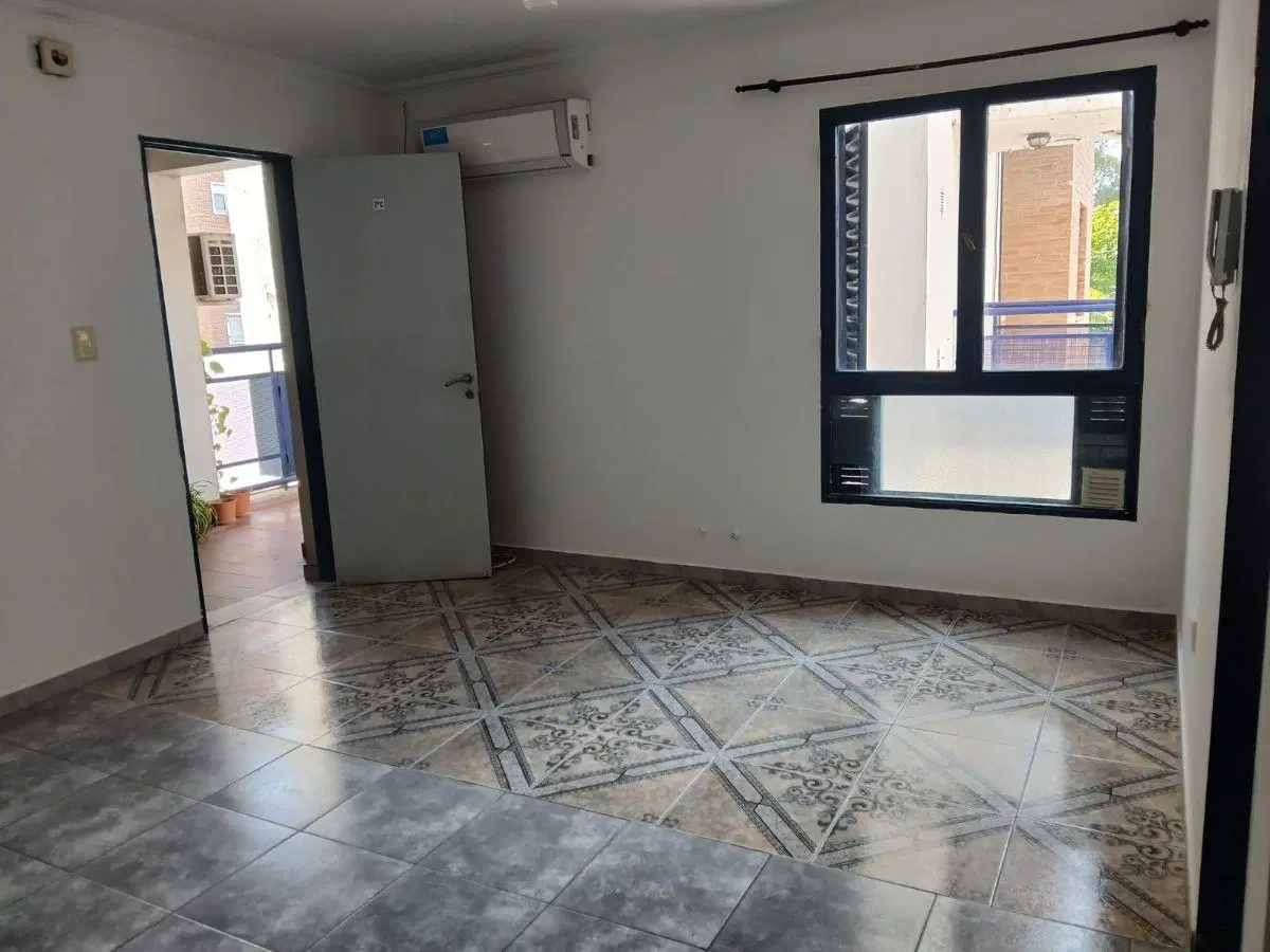 ALBERDI - SOL DE MAYO 284- Mtrs DUARTE QUIROS - 1 DORM. HERMOSO 4
