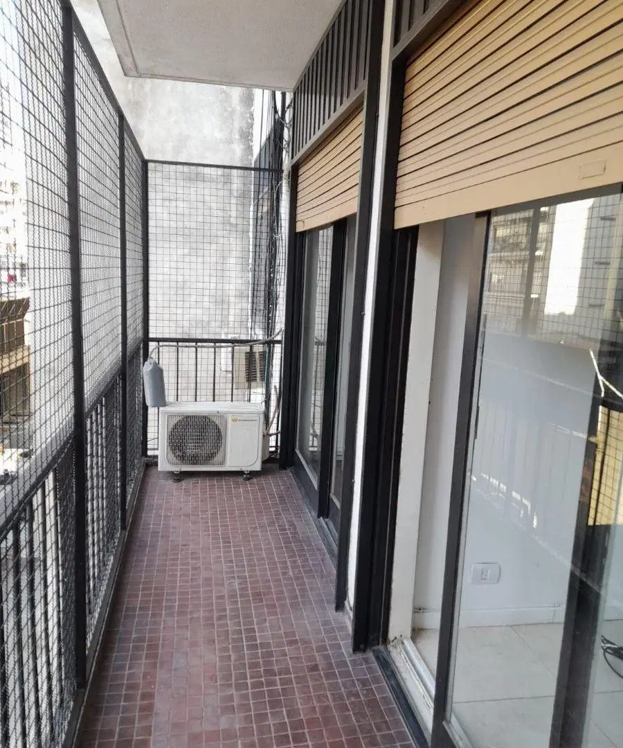 Derpartamento 4 ambientes en Alquiler, 5to piso. 8