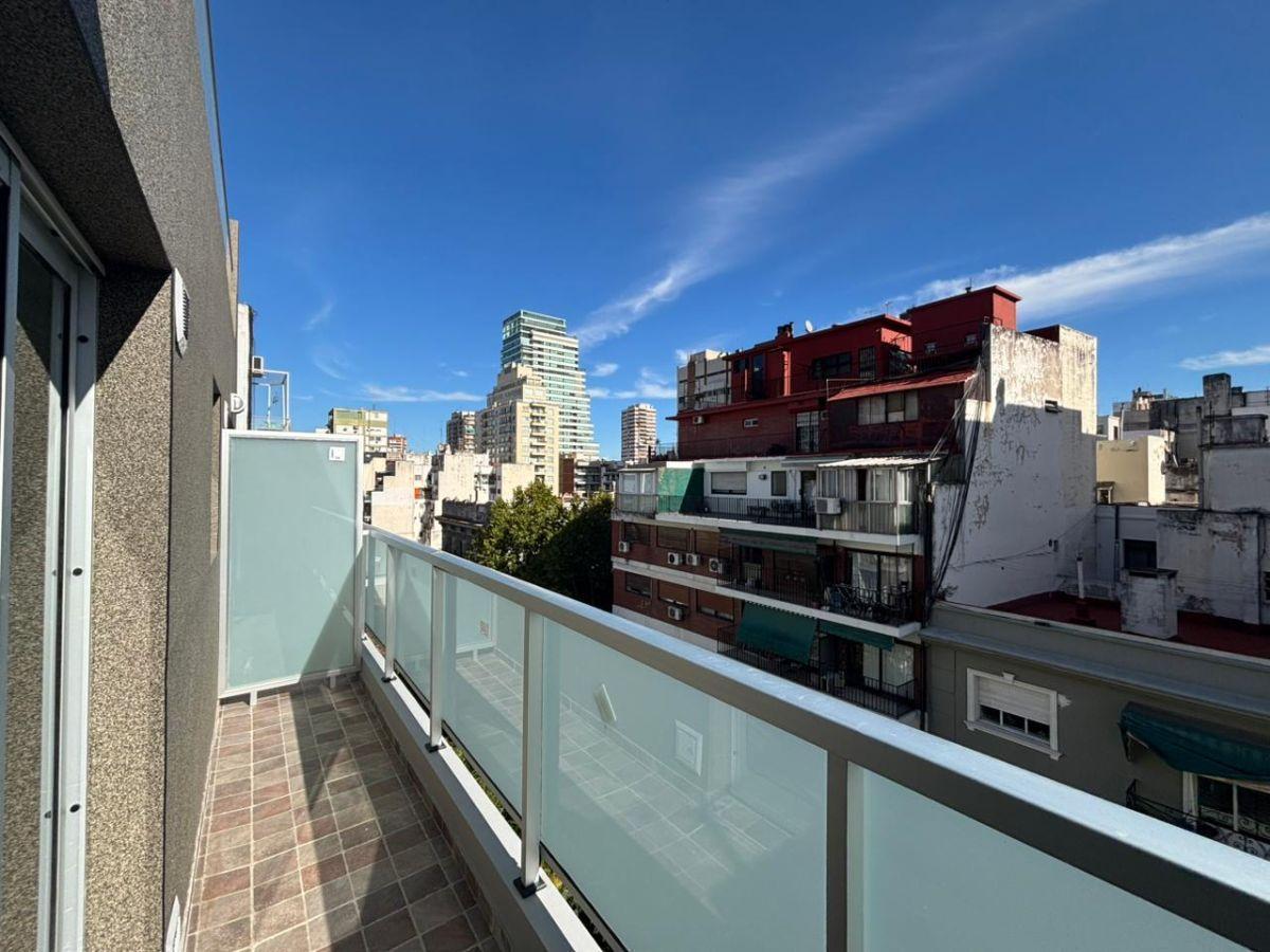 Foto de Monoambiente a estrenar con balcón aterrazado – Piso alto muy luminoso, imagen 1