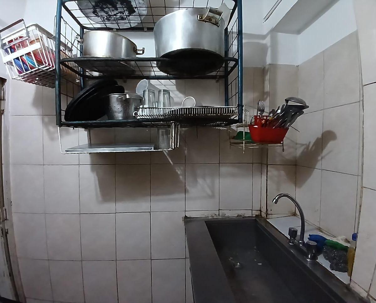 Departamento en Venta con Local Comercial 1