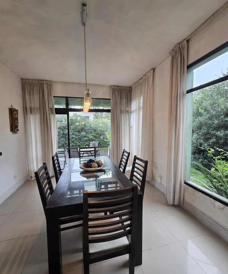 Casa a una cuadra del mar 4