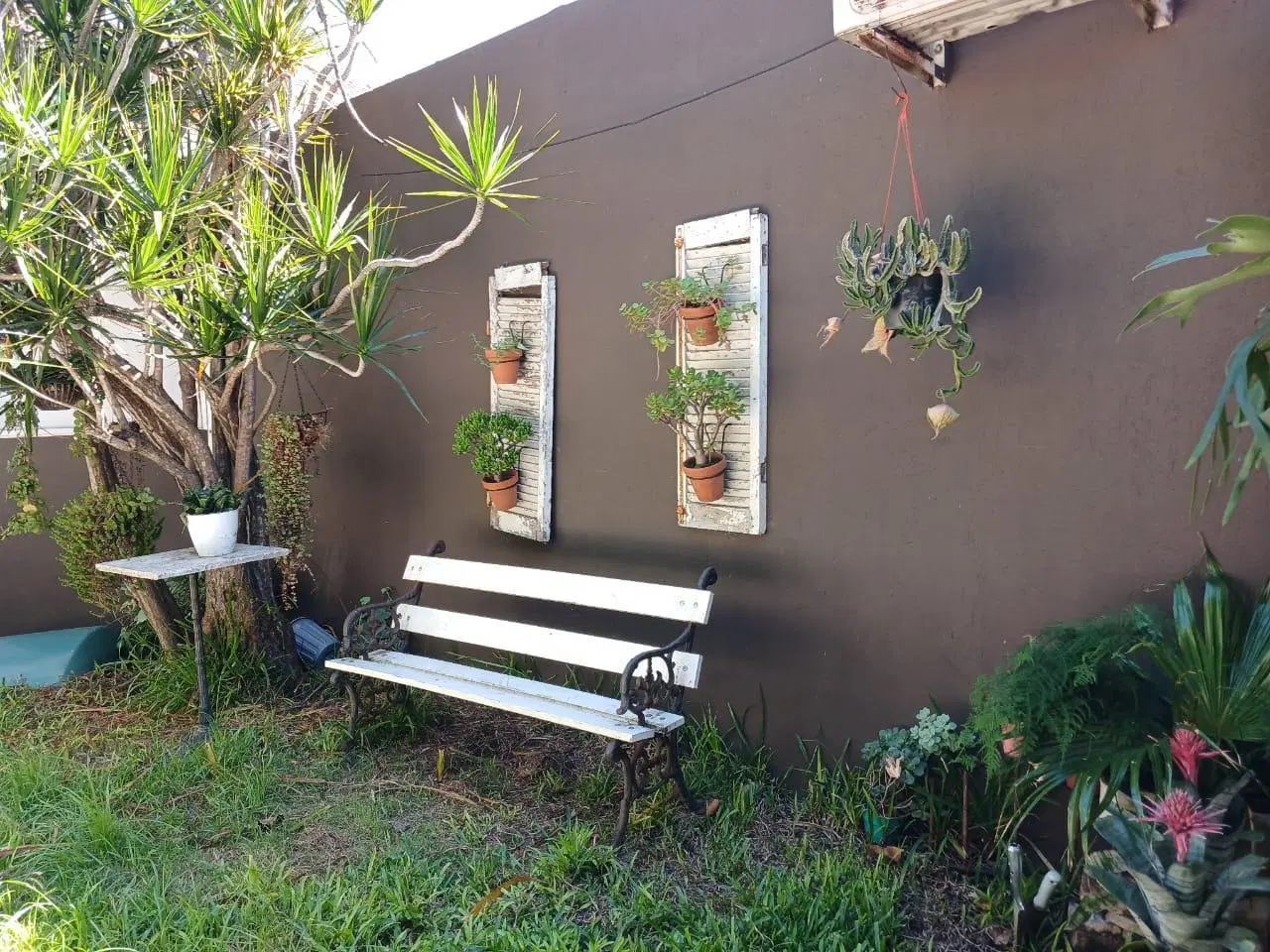 Casa en VENTA Y ALQUILER EN ADROGUE 4