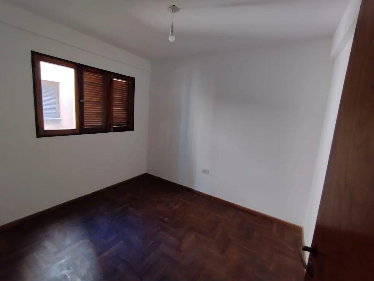 Departamento 2 Dormitorios en Centro | Bajas Expensas | Excelente Oportunidad | USD 40.000 4