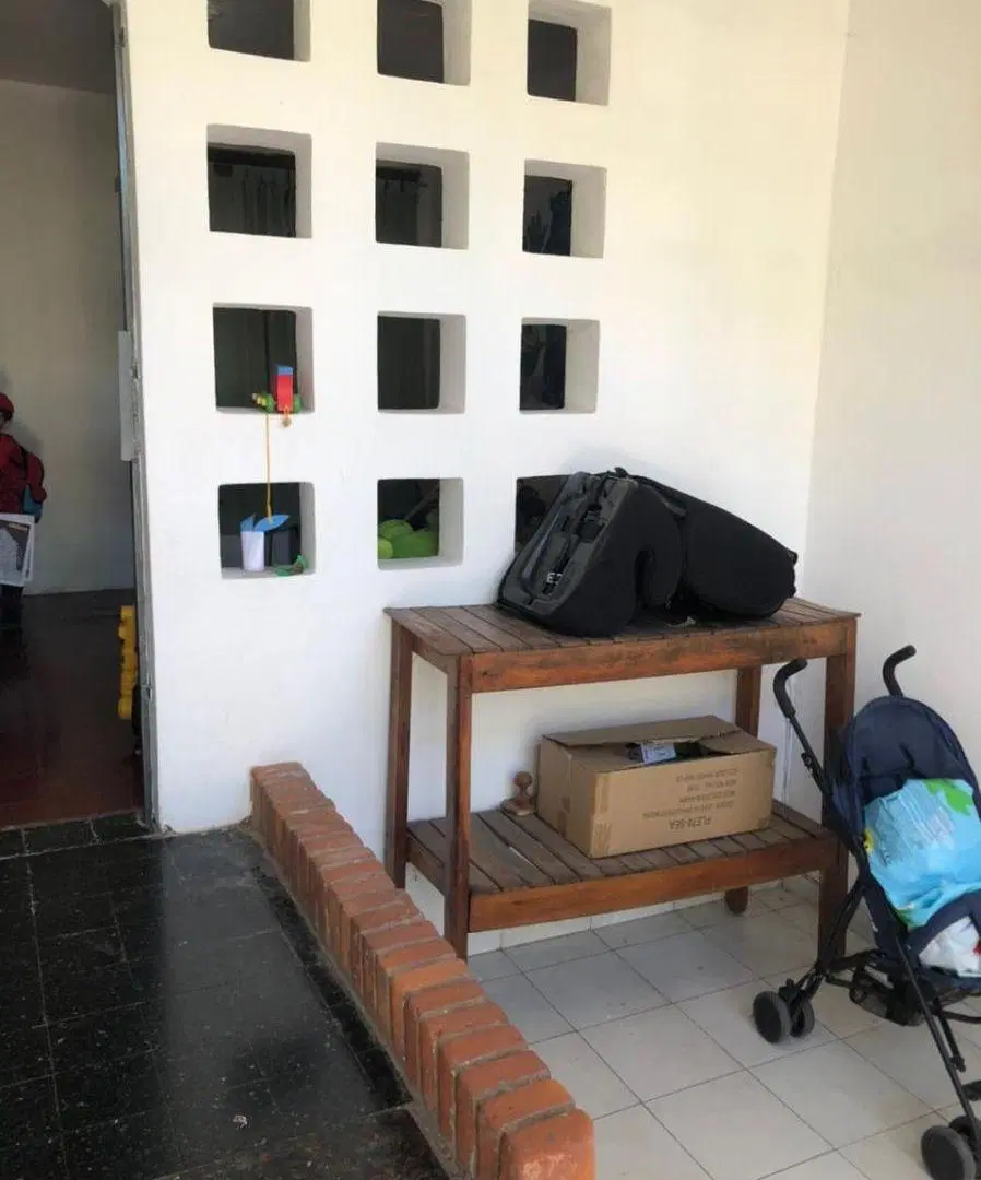 Casa en alquiler | 2 dormitorios | Patio y cochera | Quebrada de las Rosas 1