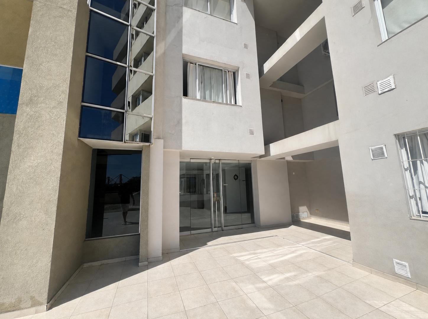 Foto de Departamento 1 Dormitorio Amoblado en Nueva Córdoba | Seguridad 24 hs |, imagen 3
