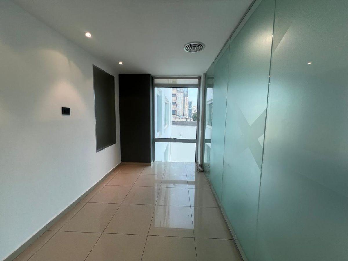 Foto de Excelente Oficina Corporativa de 140 m² en el Centro | Lista para, imagen 2