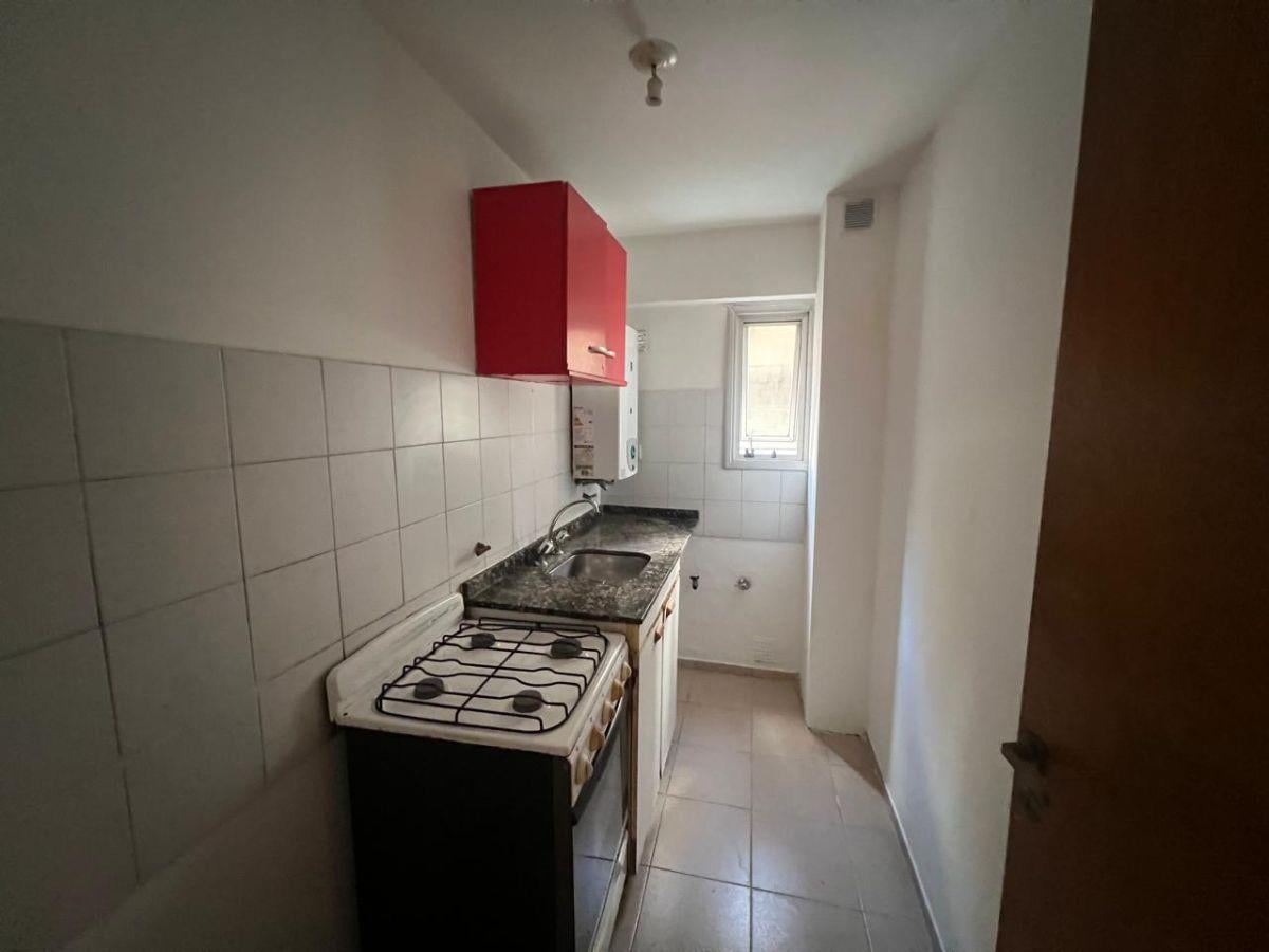 Foto de Amplio 1 Dormitorio con Cocina Separada en Nueva Córdoba | Excelente, imagen 3