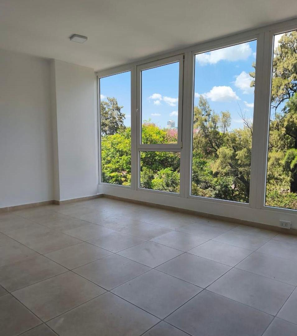 Excelente oficina en venta - Moreno 2300