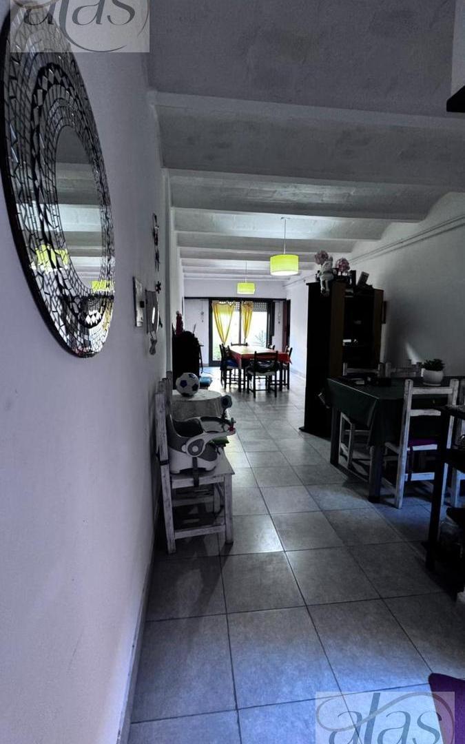 Foto de Amplio Departamento Pedro Ferre 1443 PB, imagen 4