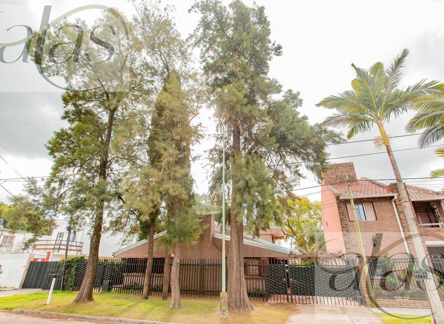 Foto de Amplia Casa en Av. del Trabajo 1600, imagen 1