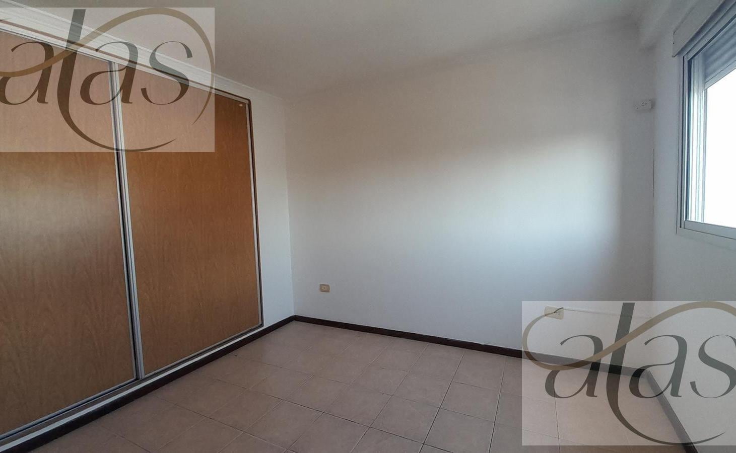 Foto de Departamento en La Capital, imagen 1