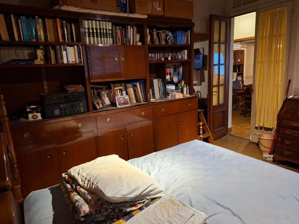 CASA DE TRES AMBIENTES CON COCHERA, PATIO Y TERRAZA
¡¡OPORTUNIDAD!! 2