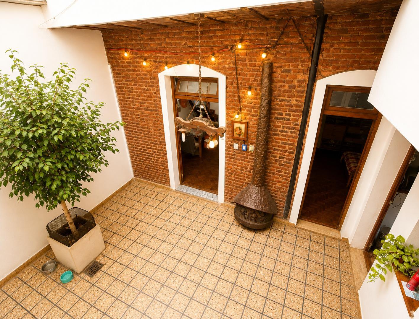 Foto de PH de 120 m² con terraza en Villa Real, imagen 3