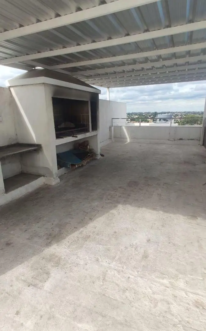 Inversionista Venta Dpto .1 dorm B° Pueyrredón, balcón, cochera, terraza, pileta y asador. 5