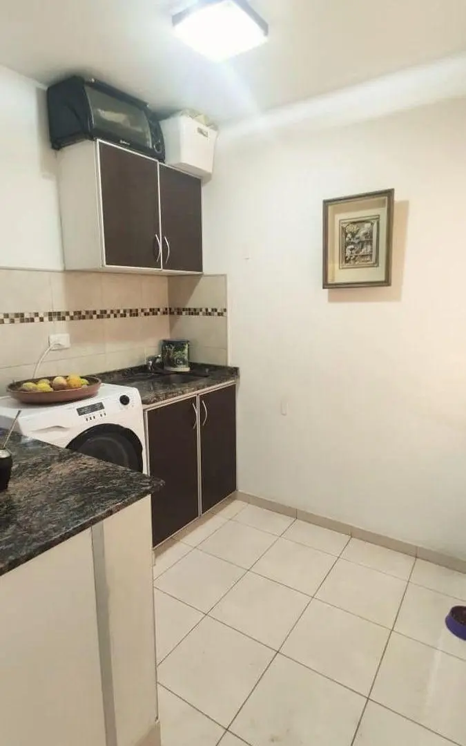 Inversionista Venta Dpto .1 dorm B° Pueyrredón, balcón, cochera, terraza, pileta y asador. 4