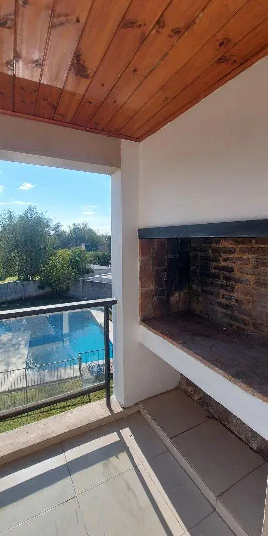 Arguello Norte, B° cerrado alquilo dpto 1 dorm, balcón, pileta y sum 3
