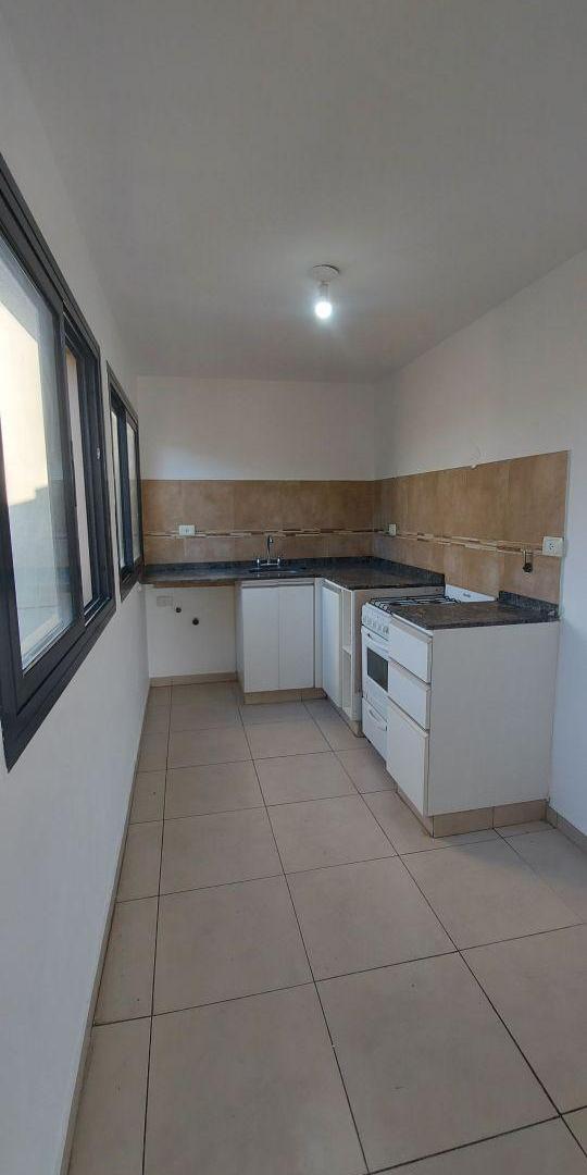 Foto de Alquilo Dpto 1 dorm. y balcon con parrilla en Complejo Cerrado Village, imagen 1