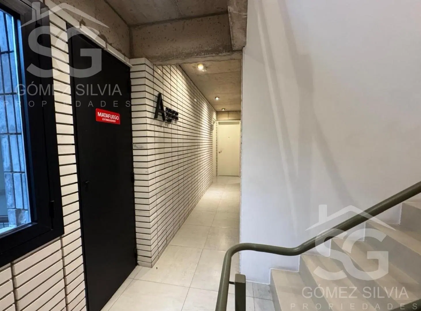 Oficina - Barrio Parque Leloir 5