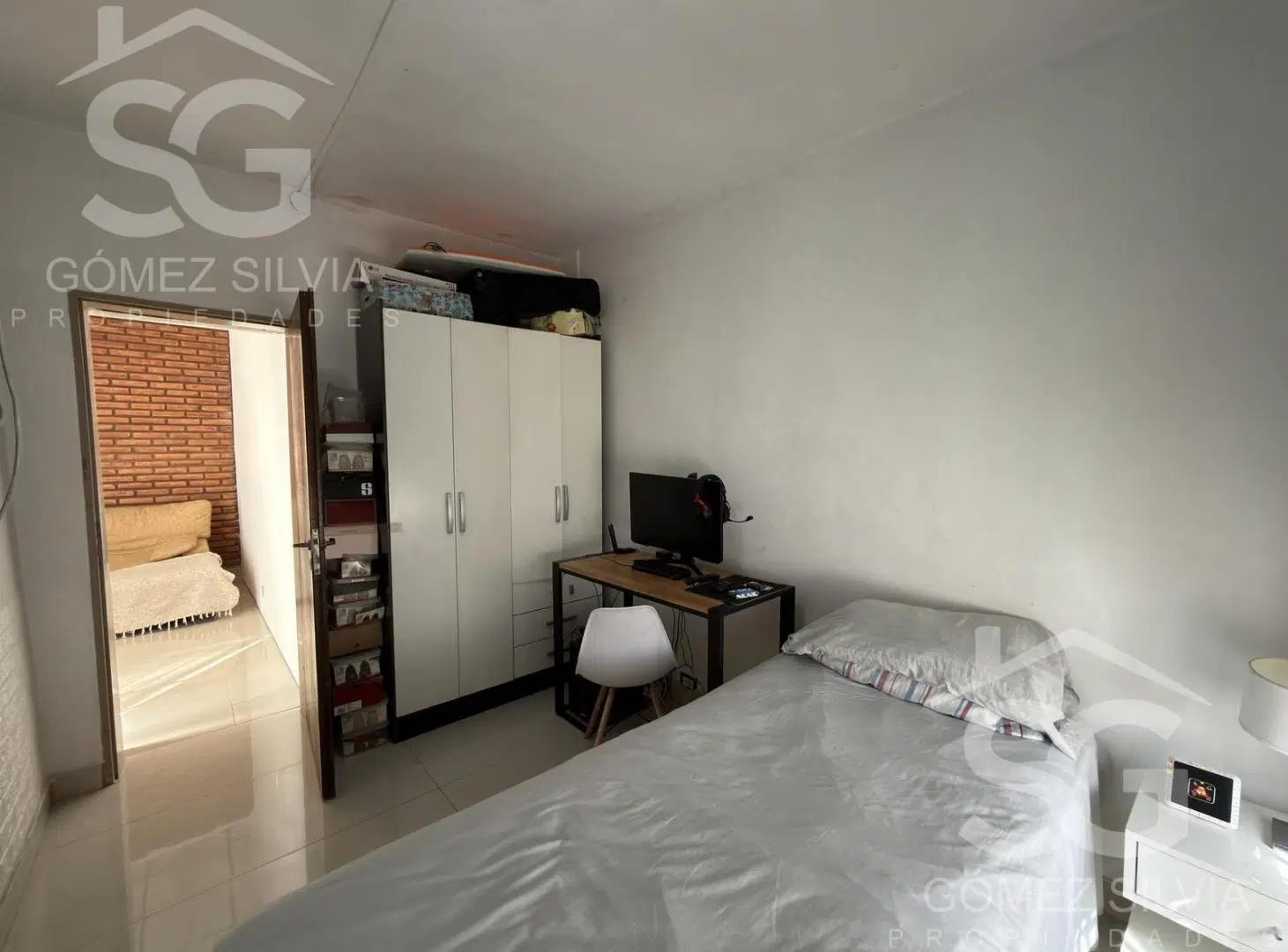 Casa en venta 3 ambientes, gran parque, buena ubicacion 3