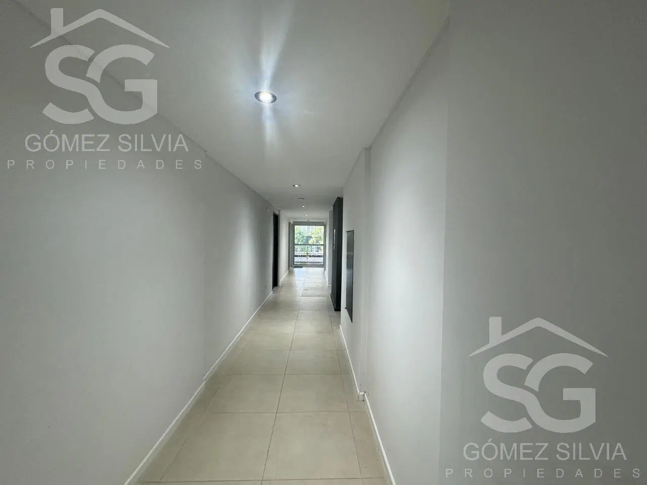 Departamento en venta monoambiente Ituzaingó 2