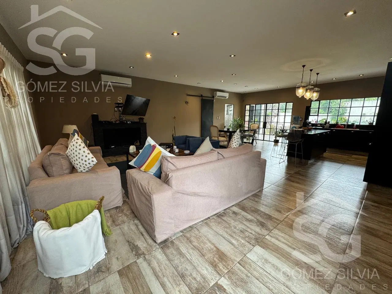 Casa en venta 3 ambientes Barrio cerrado Agustinas I, Parque Leloir Ituzaingó, Buenos Aires 2