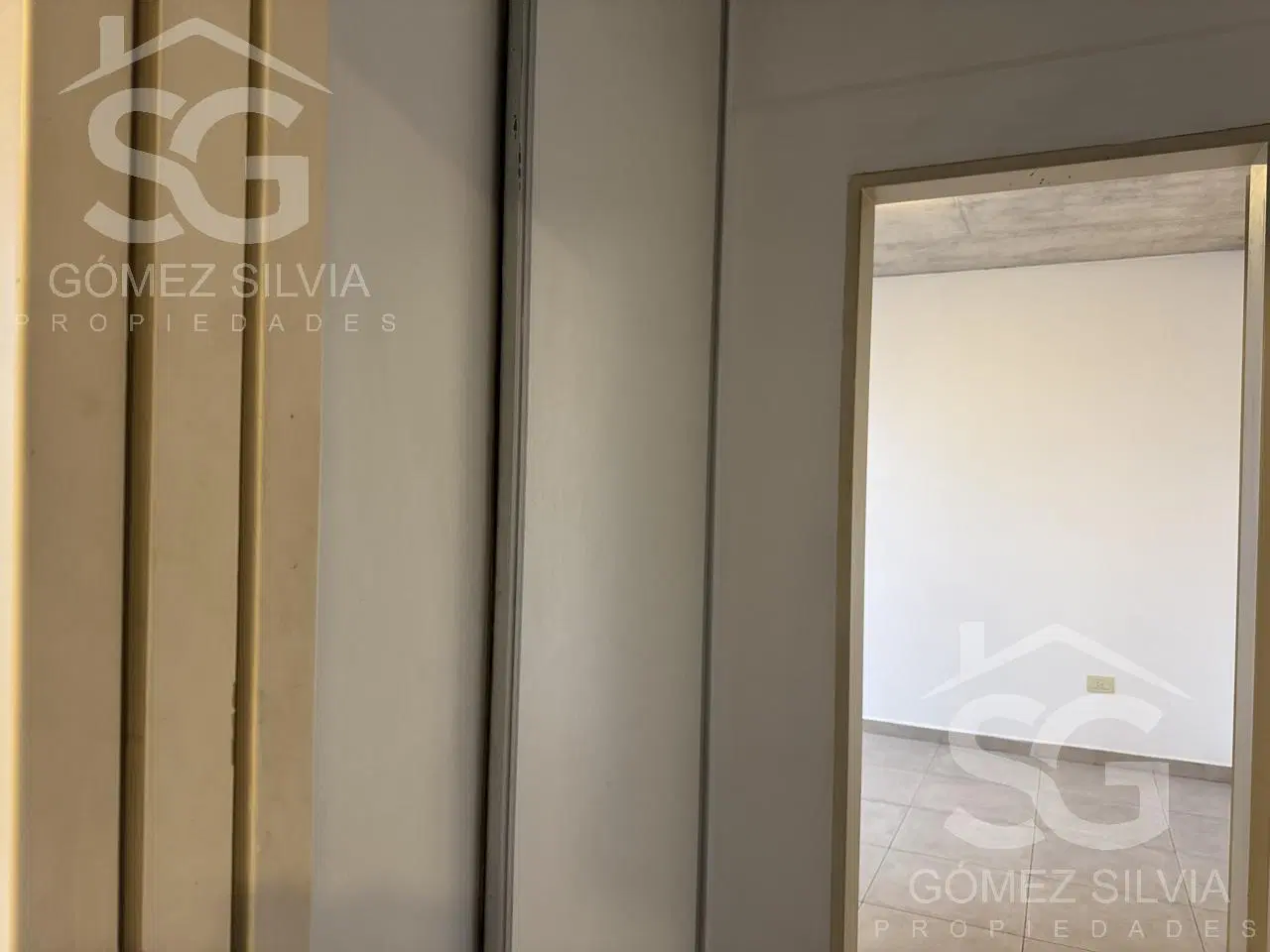 Departamento en venta 2 ambientes en Morón 4