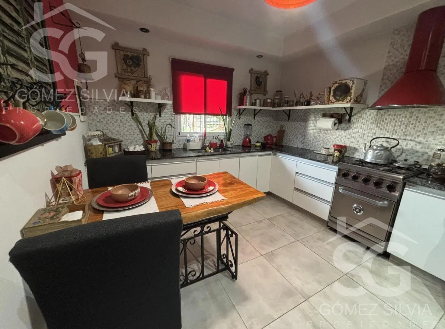 Venta Block 4 PHs de 3 ambientes en Merlo c/cochera 1