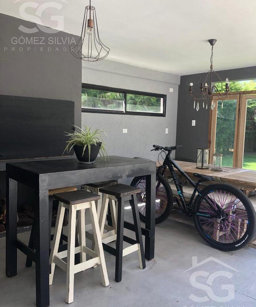Foto de Casa en alquiler 5 dormitorios. Barrio Cerrado Altos del Sol, imagen 1