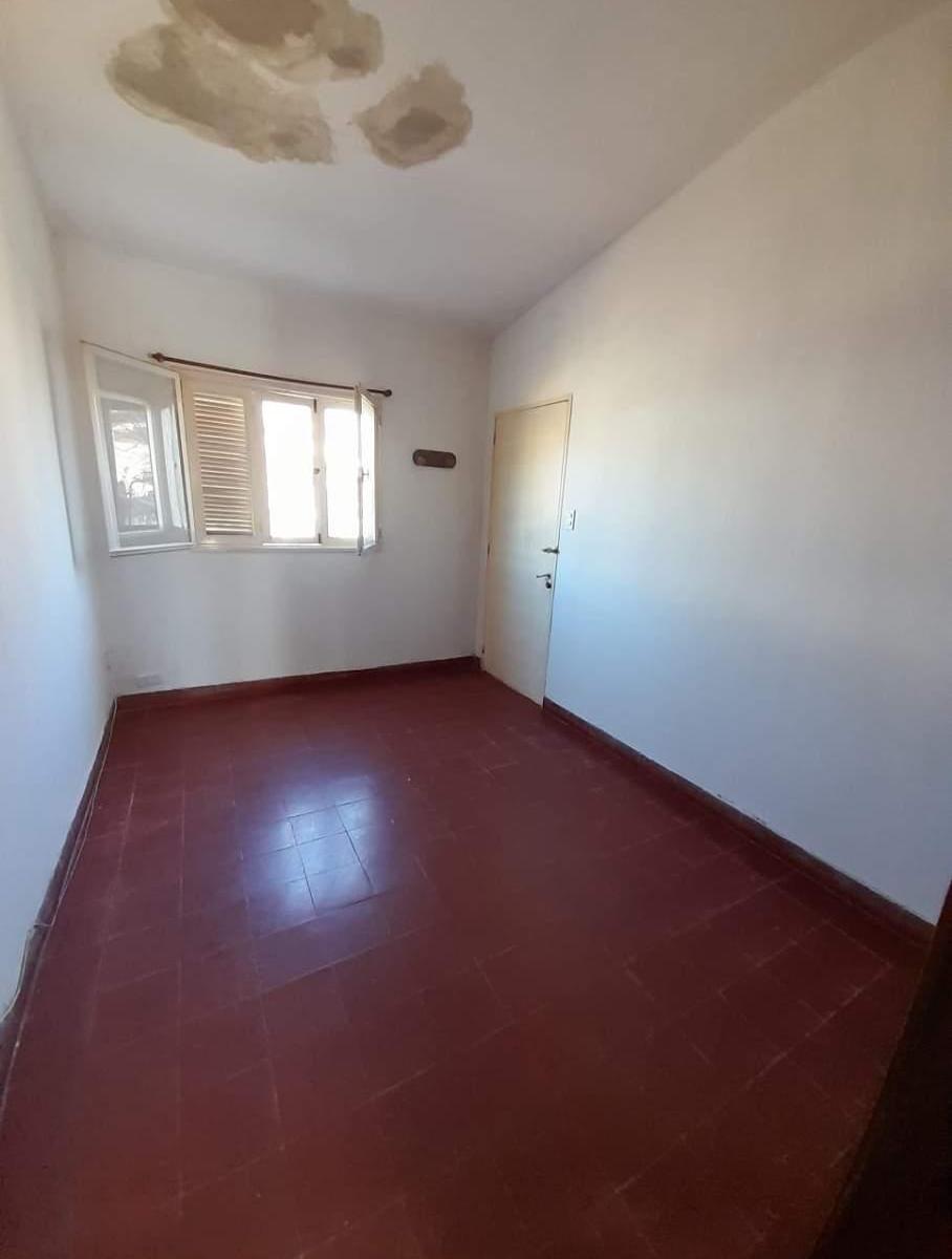 Vendo Casa Mas Departamento en Cosquin a m Av San Martin 2