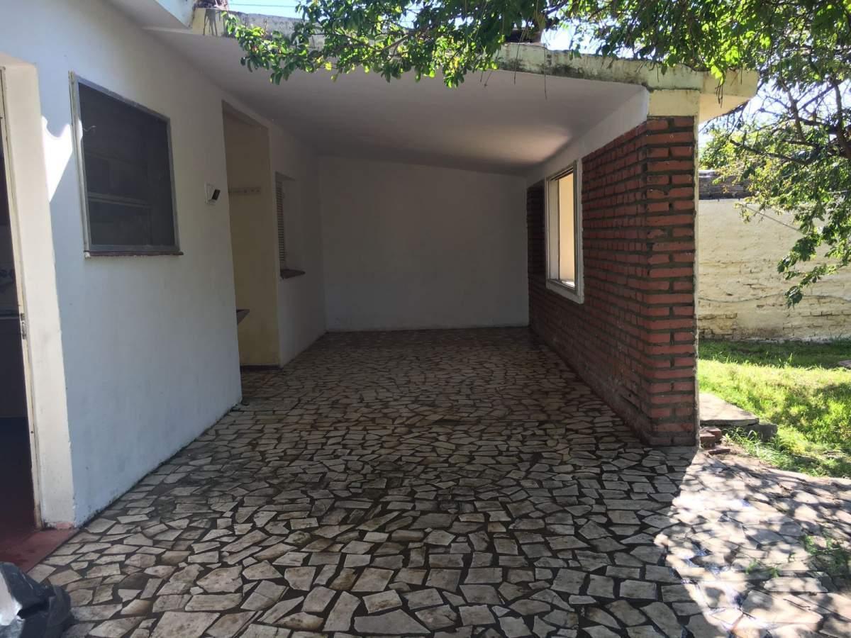Vendo Casa Mas Departamento en Cosquin a m Av San Martin 1