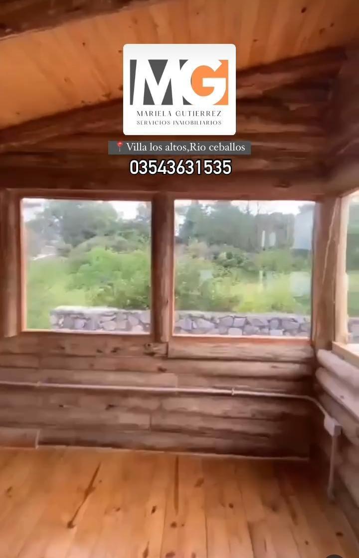 Venta Cabaña de Troncos con Pileta en Rio Ceballos 2