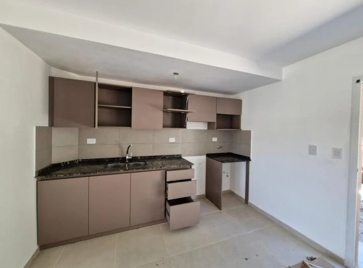 DUPLEX EN VENTA! Oprtunidad para Invertir tus ahorros y obtener una renta  3