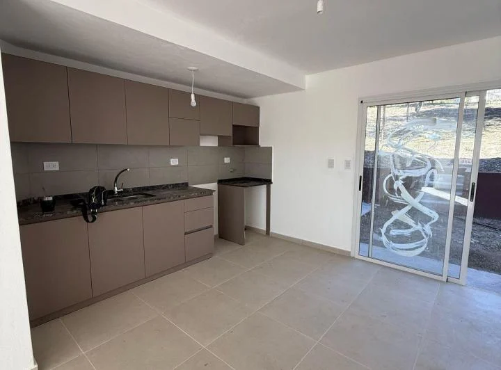 DUPLEX EN VENTA! Oprtunidad para Invertir tus ahorros y obtener una renta  2