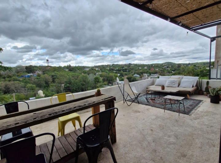 Casa con vista y pileta 2