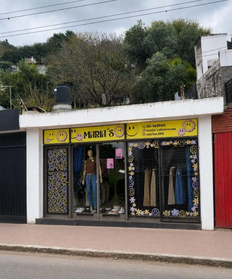 LOCAL COMERCIAL EN VENTA -ZONA CASINO RIO CEBALLOS 4