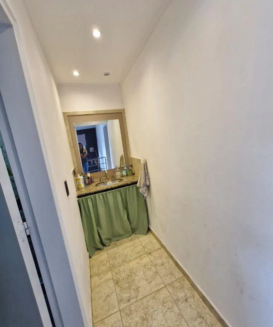 CASA FAMILIAR Y MODERNA EN VENTA RIO CEBALLOS 4