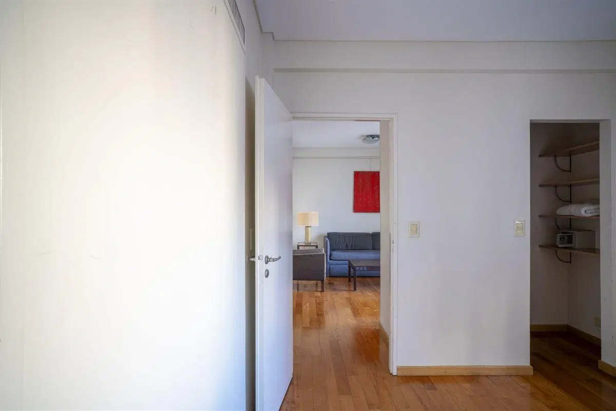 Recoleta — 2 Ambientes Amoblado con Balcón y Suite con Bañera 2